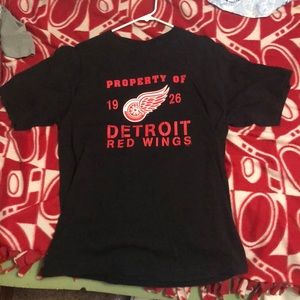 Red wings t shirt